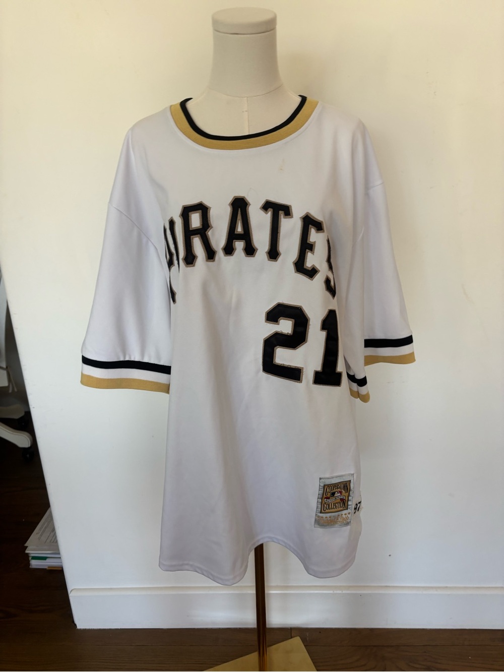 Mitchell & Ness Cooperstown Collection 1971 Roberto Clemente Pittsburgh Pirates